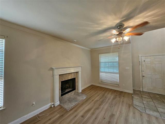 Foto del edificio - 3049 Trinity Lakes Dr