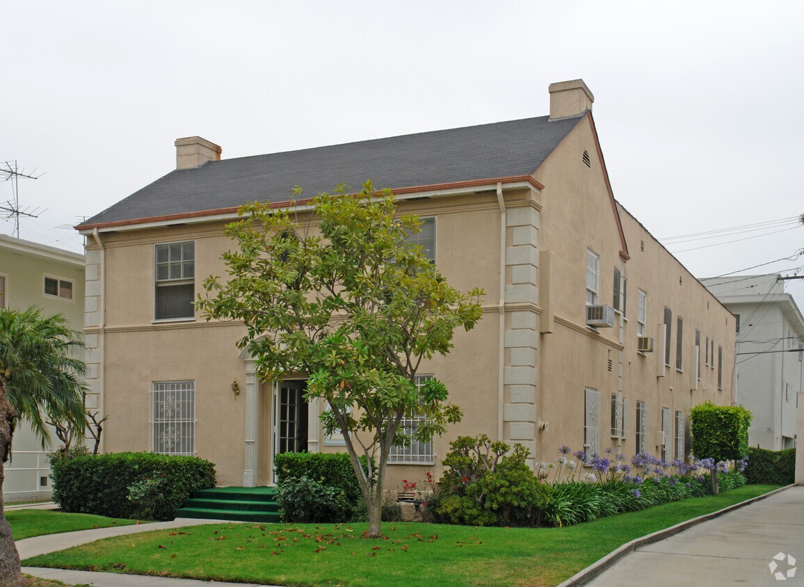 217 S Tower Dr, Beverly Hills, CA 90211 Apartments in Beverly Hills