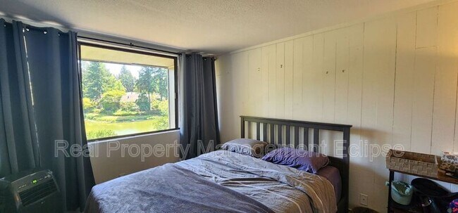 Foto del edificio - 6448 138th Ave NE