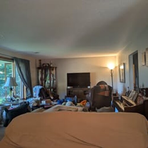 Foto del edificio - 2303 Maple St
