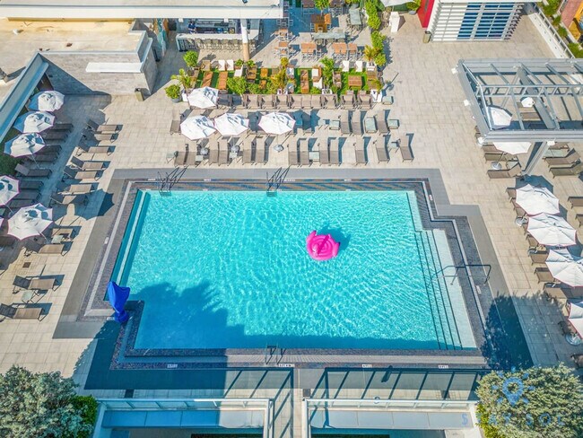 Foto del edificio - 777 N Ocean Dr