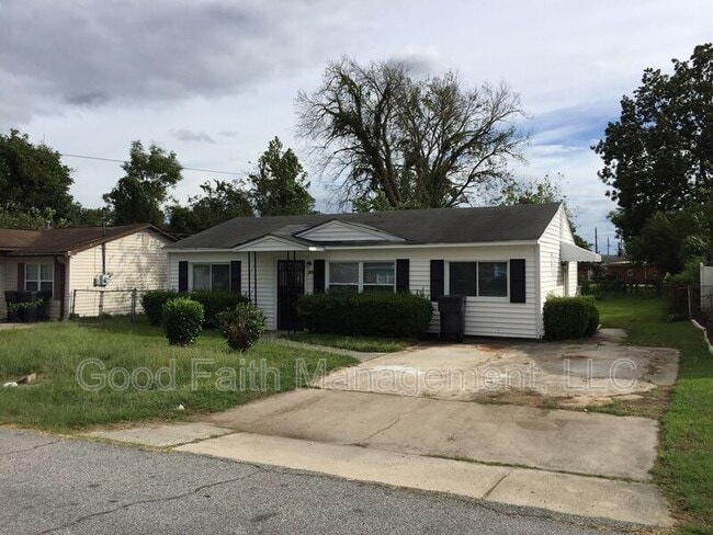 Building Photo - 405 Rachael St