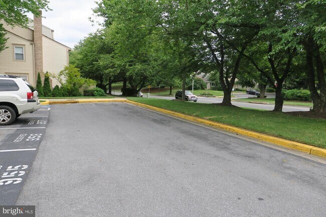 Building Photo - 11420 Appledowre Way