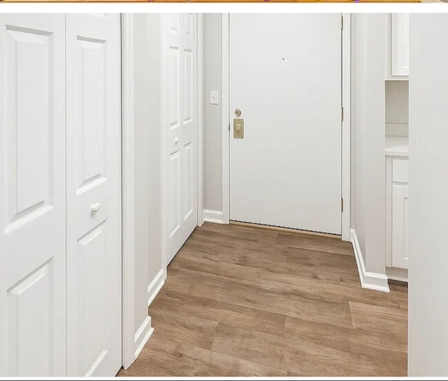 Photo - 1870 Tall Oaks Dr Apartment