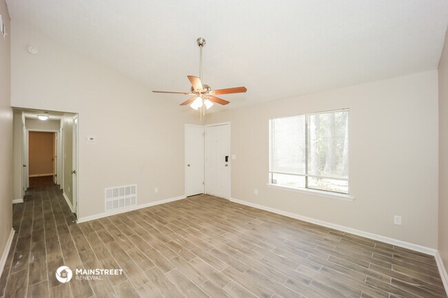 Foto del edificio - 9006 Homewood Dr