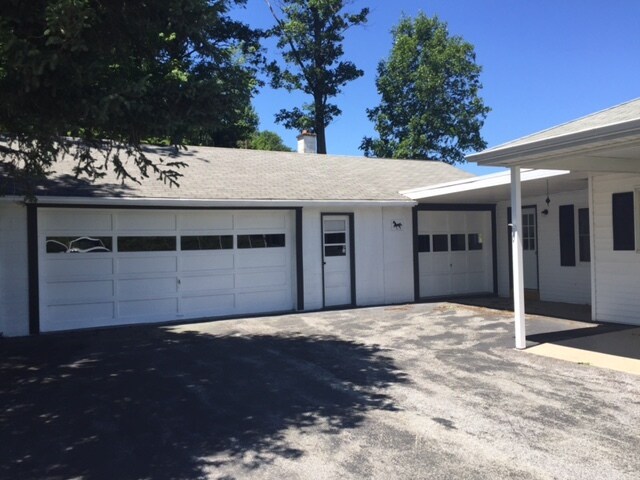 Building Photo - 2811 Spangler Rd