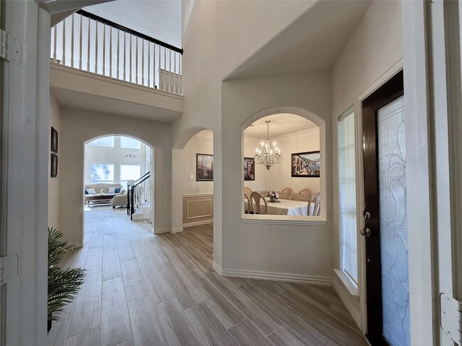 Building Photo - 66 Fulshear Ct