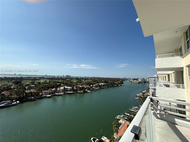Building Photo - 5600 Collins Ave