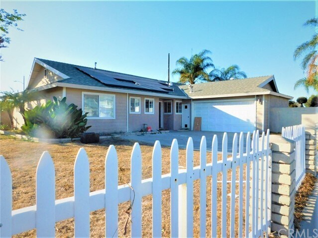 Foto principal - 14421 Monroe Ln