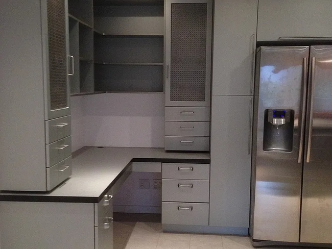 Building Photo - 300 Los Alamos Rd