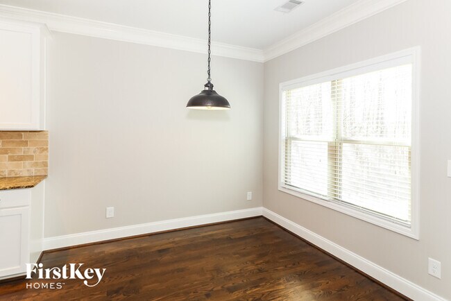 Foto del edificio - 1120 Grayson Oaks Dr