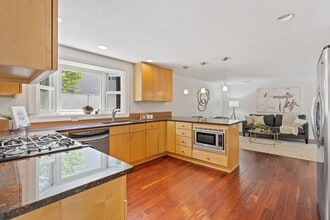 Building Photo - 7530 SW Lotus Blossom Pl