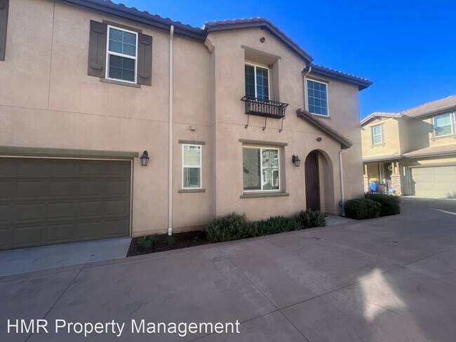 Foto del edificio - 3 br, 3 bath House - 28386 Wild Rose Ln.