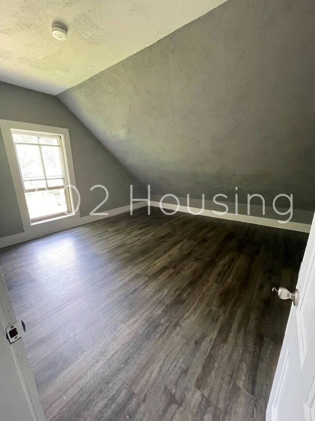 Building Photo - Montpelier Apartments