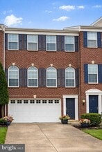 Building Photo - 6003 Popes Creek Pl