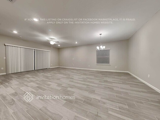 Foto del edificio - 9871 Lemon Grass Ln