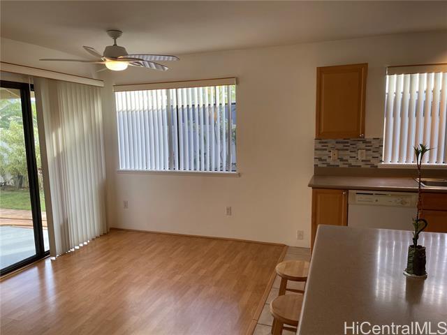 Building Photo - 94-1012-1012 Hakunui St