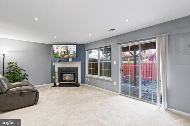 Building Photo - 13138 Quail Creek Ln