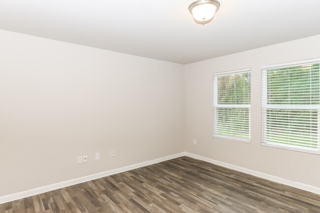 Foto del edificio - 1204 Christy Ct