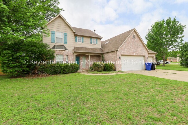 Building Photo - 4 Bed | 2 Bath in Broken Arrow!