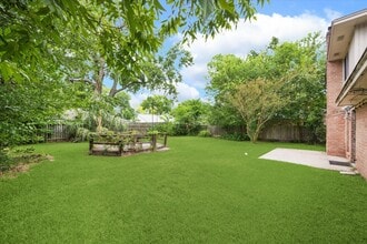 Building Photo - 12710 Westleigh Dr