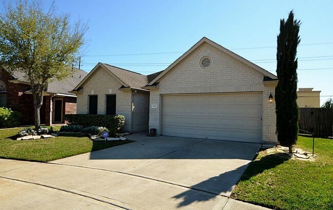 Building Photo - 2727 Hidden Landing Dr