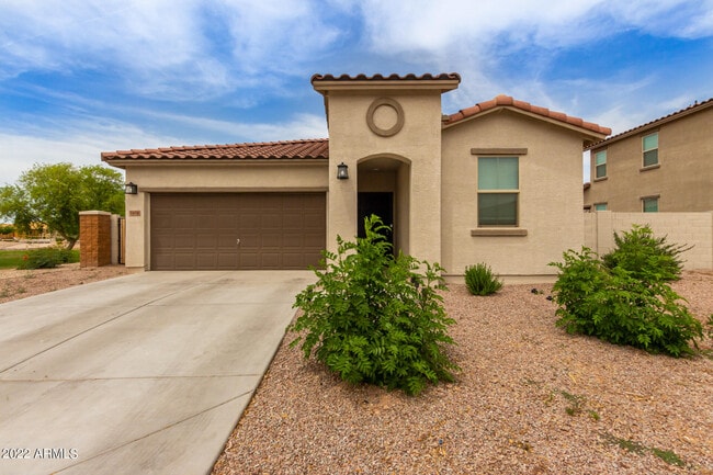 Building Photo - 1610 E Jardin Pl