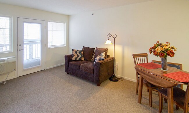 Building Photo - 7301 Q St