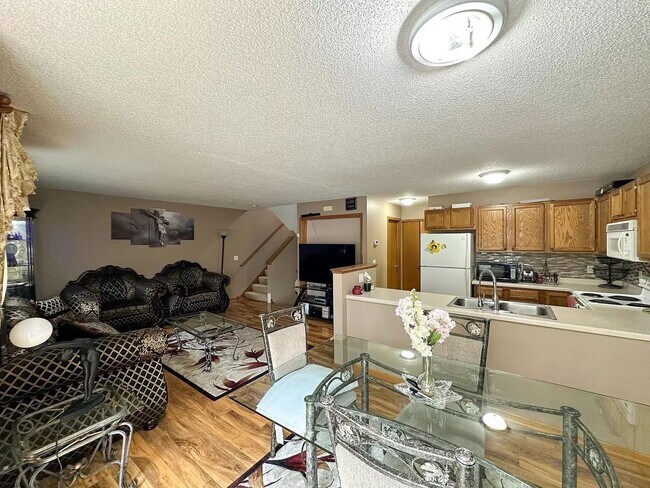 Foto del edificio - awesome 2 bedroom townhouse in blaine!
