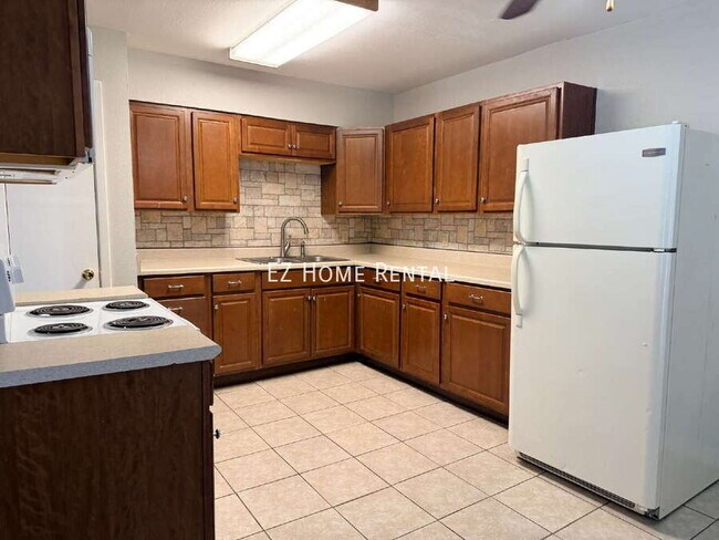 Foto del edificio - 2102 5th Ave N