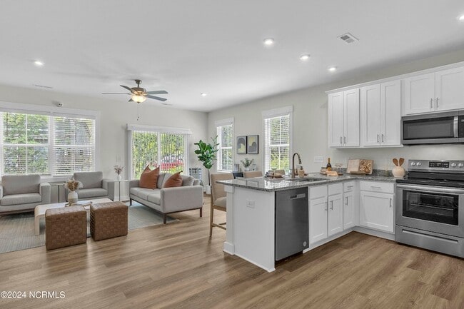 Foto del edificio - 6216 Beckington Dr