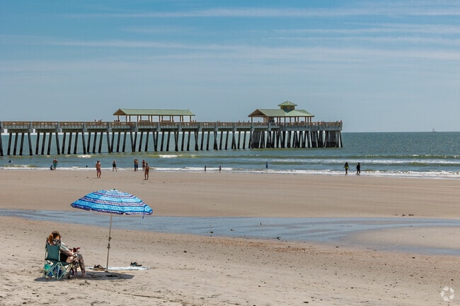 Folly Beach is the best place to spend a relaxing day.
