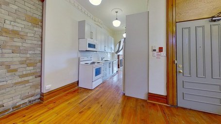 Photo du bâtiment - 71 Spadina Rd