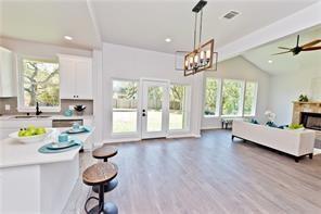 Building Photo - 14801 Debba Dr