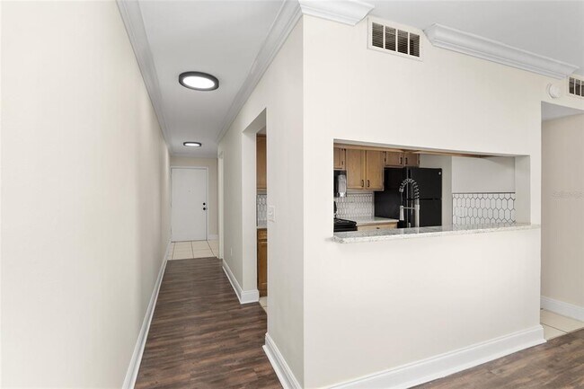 Foto del edificio - 1719 NE 36th Ave