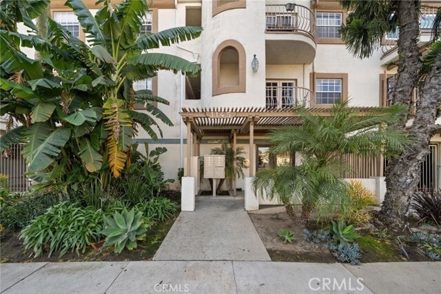 Building Photo - 1145 Roswell Ave