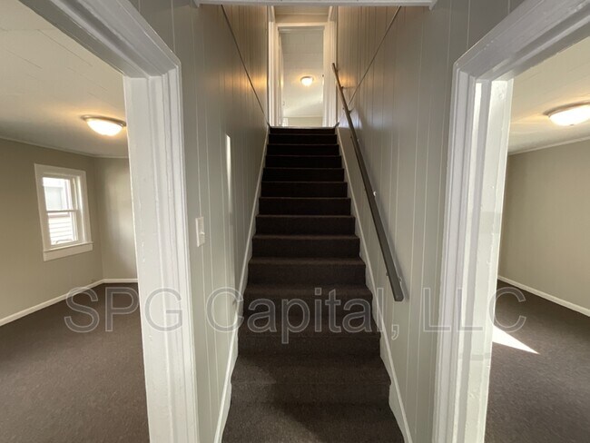 Foto del edificio - 21 S Washington St