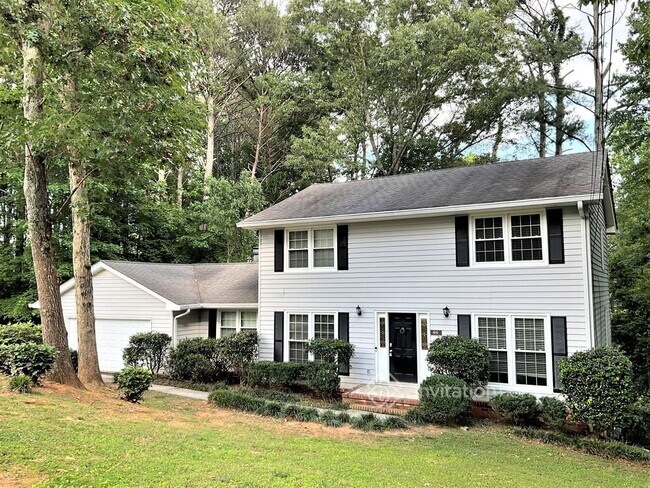 Building Photo - 4641 Waterford Ct