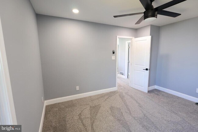 Foto del edificio - 5110 Kenwood Ave