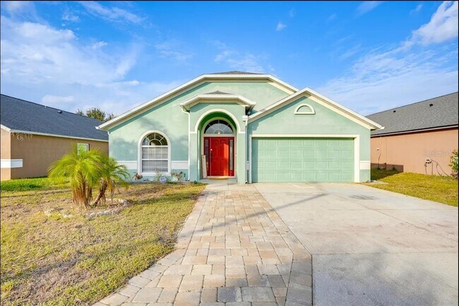 Building Photo - 739 Delancey Dr