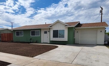 Building Photo - 1327 Berkeley Dr