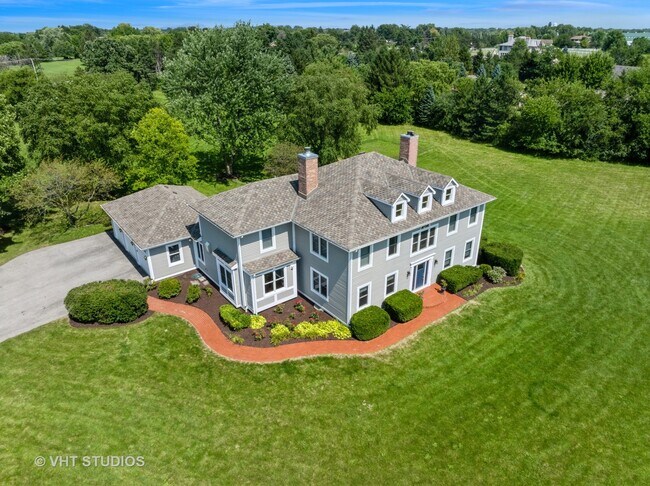 Building Photo - 17546 Bridle Trail Rd