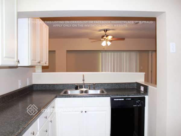 Building Photo - 3807 Spoonbill Ave