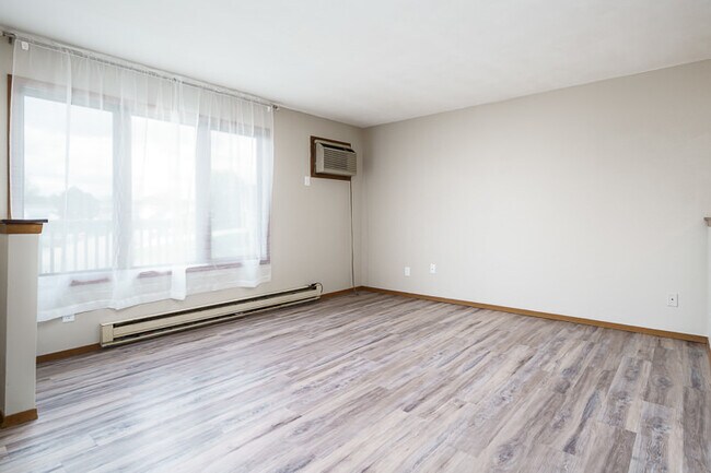 Foto del edificio - 5501 Windy Knoll Dr