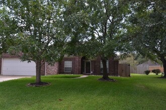 Building Photo - 17807 Meadowcreek Trail