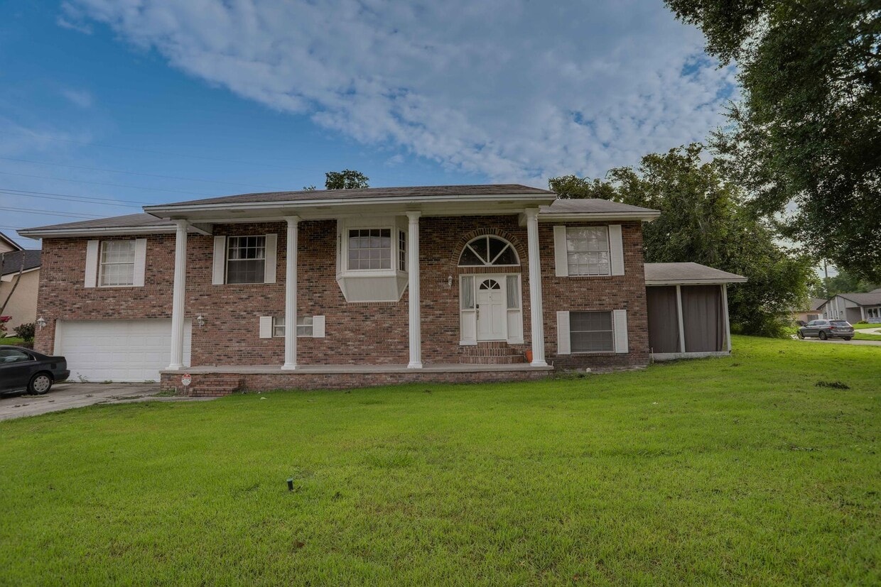 Photo - 5212 Abelia Dr