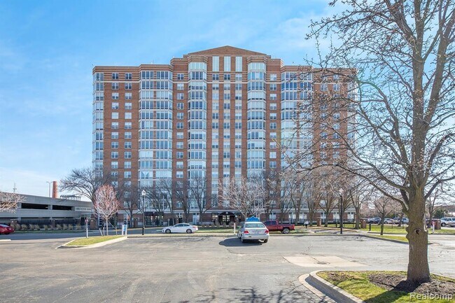 Building Photo - 250 E Harbortown Dr