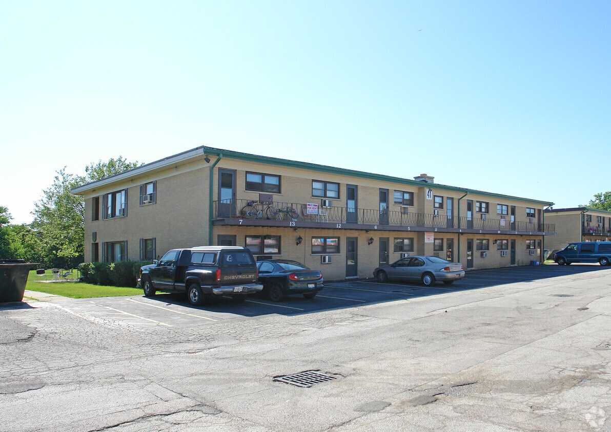 Foto del edificio - 41 King Arthur Dr