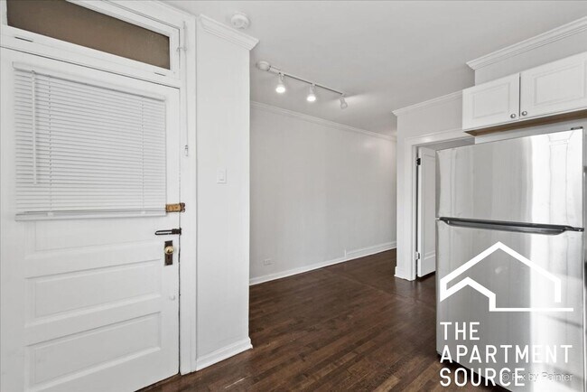 Foto del edificio - 5430 N Campbell Ave