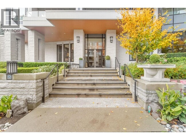 Building Photo - 3093 Windsor Gate